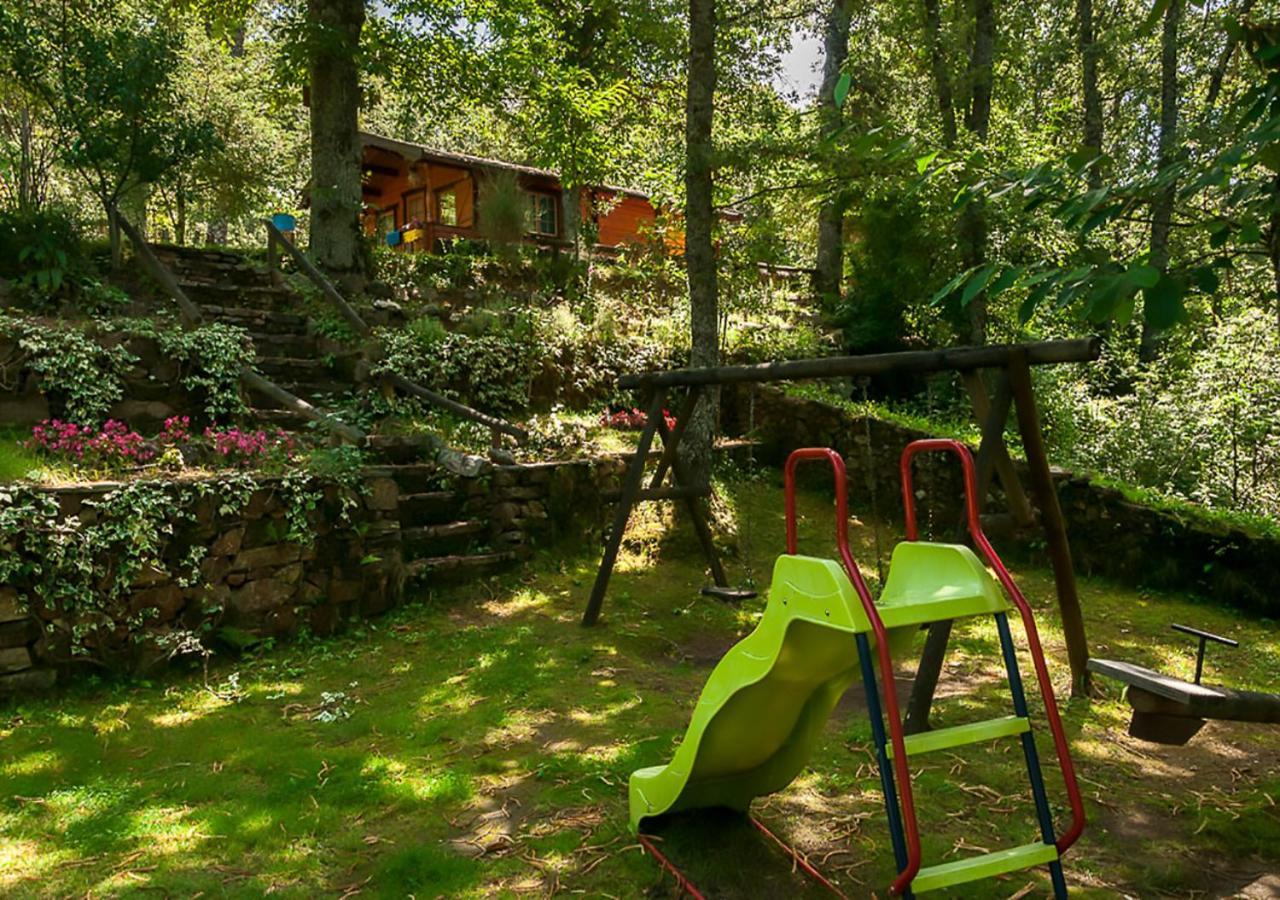 Cabanas De Madera Sanabria Vigo de Sanabria Exterior photo