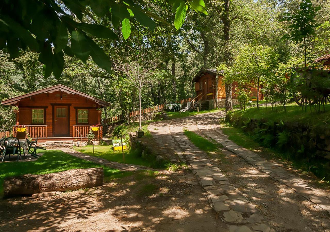 Cabanas De Madera Sanabria Vigo de Sanabria Exterior photo